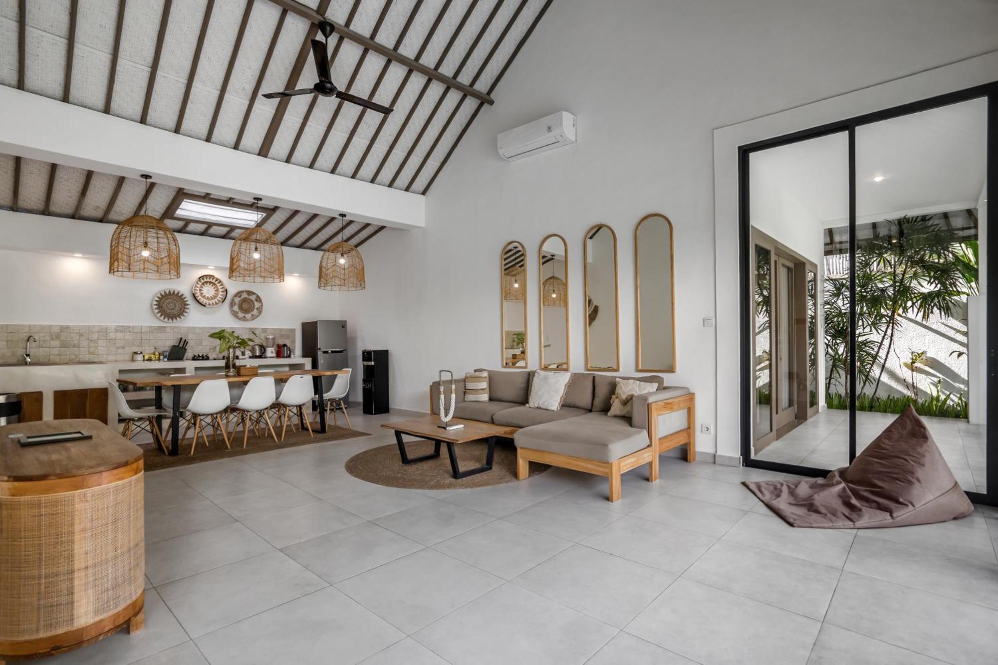 Villa Moju Canggu By Alfred In Bali Exterior photo